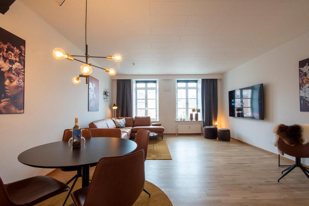 Stylish Two Floor Deluxe Apartment - 2 Bedroom Sonderborg Exterior photo